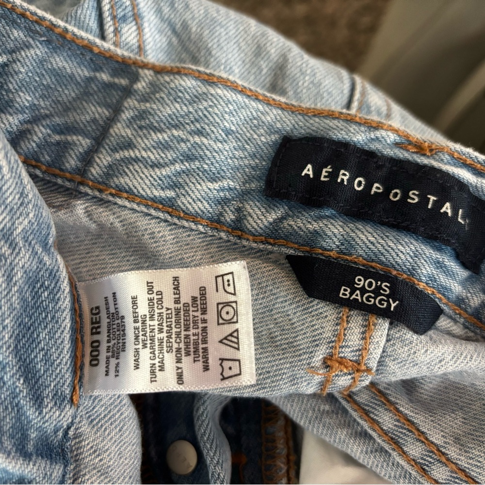90’s BAGGY AEROPOSTALE SIZE 000 RIPPED JEANS